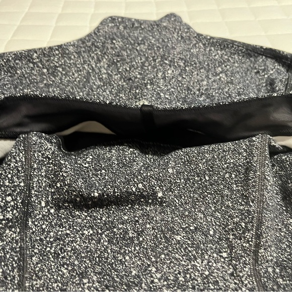 Lulumon Define Athletic Jacket - Picture 5 of 14